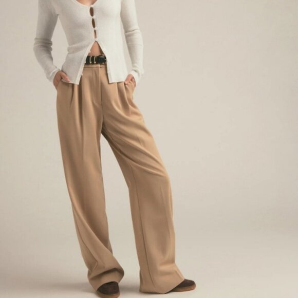 Favorite Daughter The Favorite Pants - Picture 1 of 7